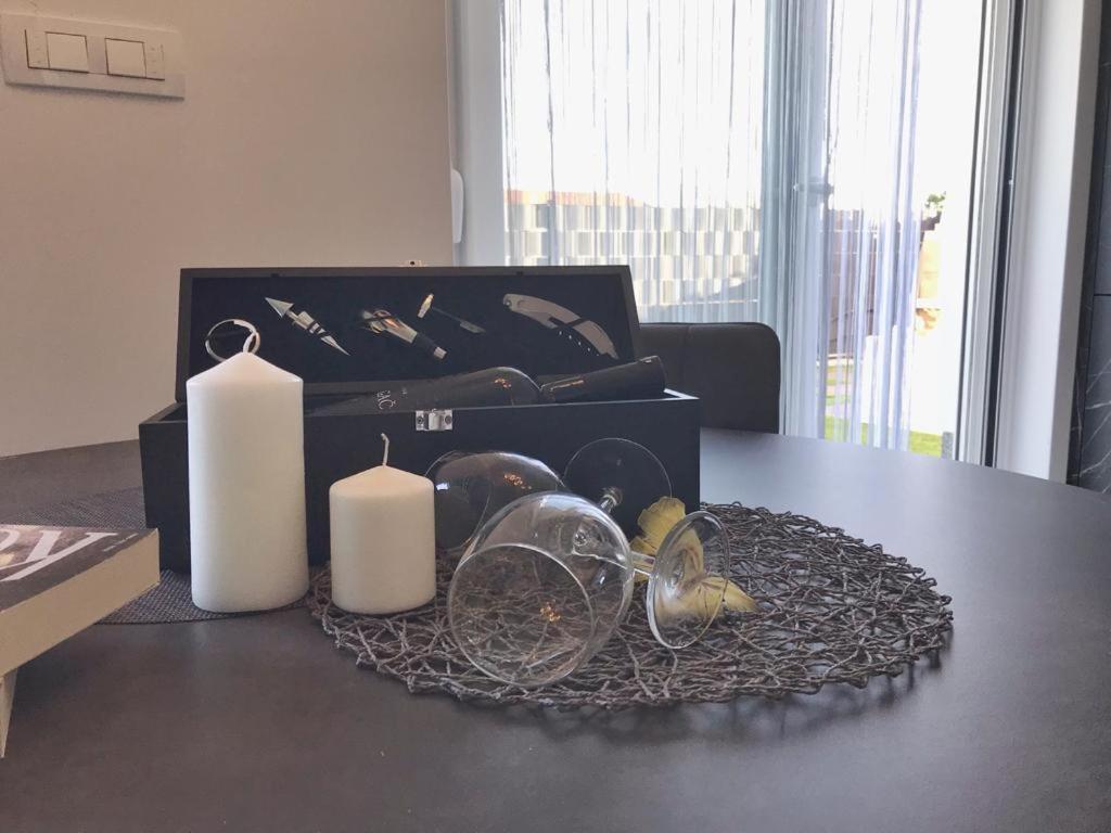 Hedonist-Luxury 2 Bedroom Apartment With Private Hot Tub, Garden And Free Parking Τρογκίρ Εξωτερικό φωτογραφία
